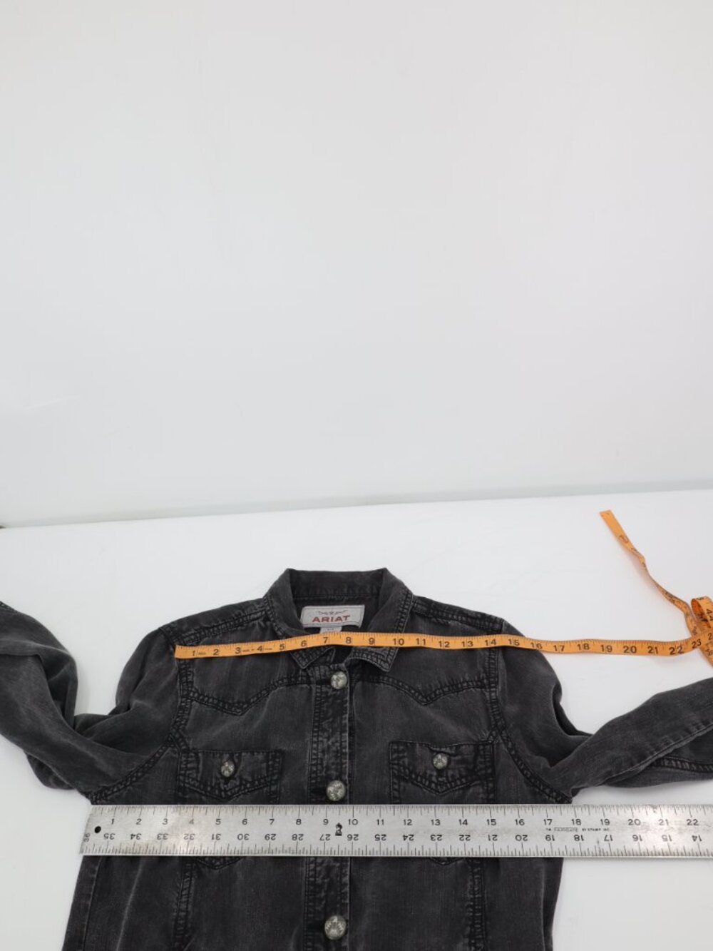 Ariat August Trucker Jacket Women's Small Lightweight Western Cowgirl Button Up - Picture 11 of 11
